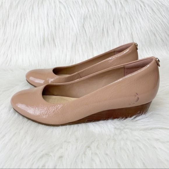 🎉SOLD🎉CLARKS Artisan VENDRA BLOOM WOMENS WEDGE PUMP Size 7 - Picture 13 of 16